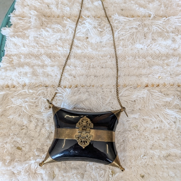 Vintage Handbags - Vintage Metal Bag With Velvet Purple Velvet.